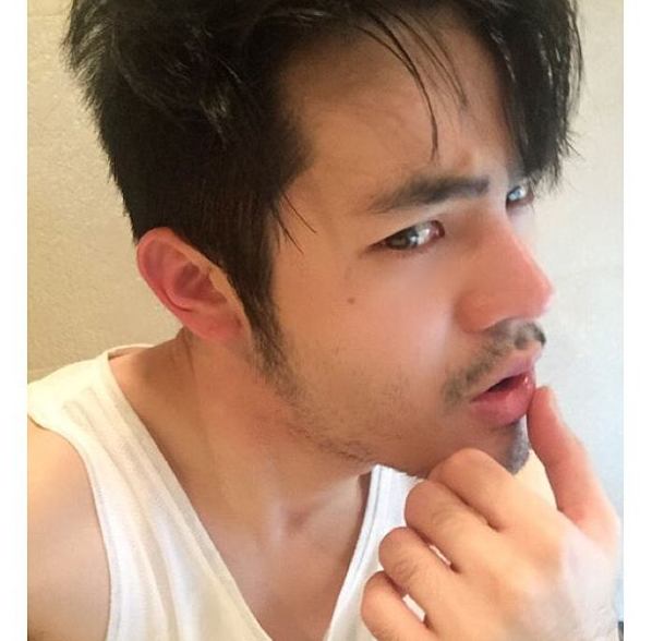 ทำความรู้จัก “แก๊ป พงศ์วิวัฒน์” หนุ่มตี๋ลุคเกาหลีหล่อล่ำสุด ดีกรีเป็นถึงผู้บริหารแบรนด์เครื่องสำอางค์คาร์มาร์ท!