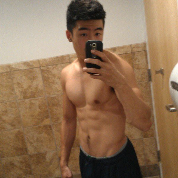 จัดให้ หล่อแซ่บจนน้ำแชะ!!