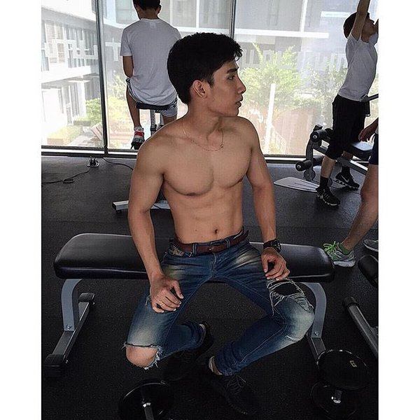 จัดให้ หล่อแซ่บจนน้ำแชะ!!