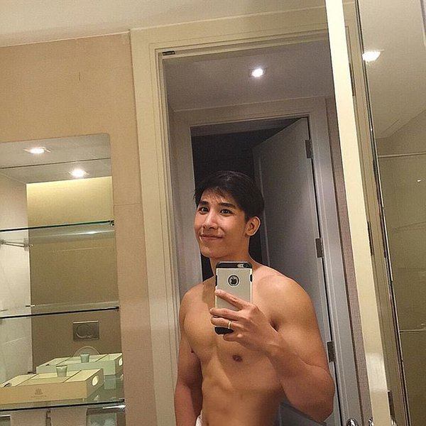 จัดให้ หล่อแซ่บจนน้ำแชะ!!
