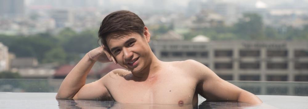 นิว ชัยพล (GLOW Magazine)