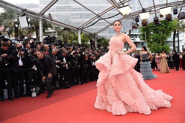 ชมพู่ อารยา ในเทศกาลหนังเมืองคานส์2016