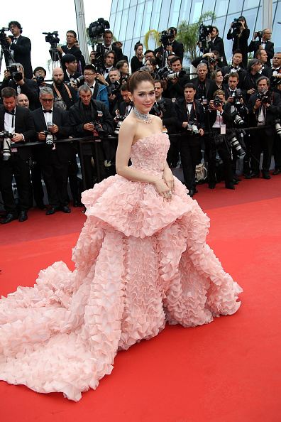 ชมพู่ อารยา ในเทศกาลหนังเมืองคานส์2016