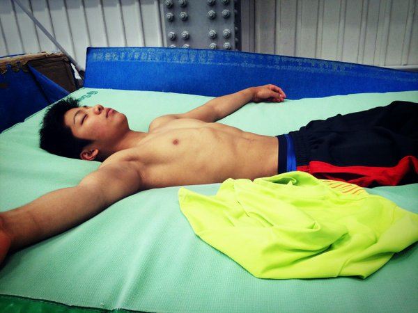 ผู้ชายหน้าร้อน