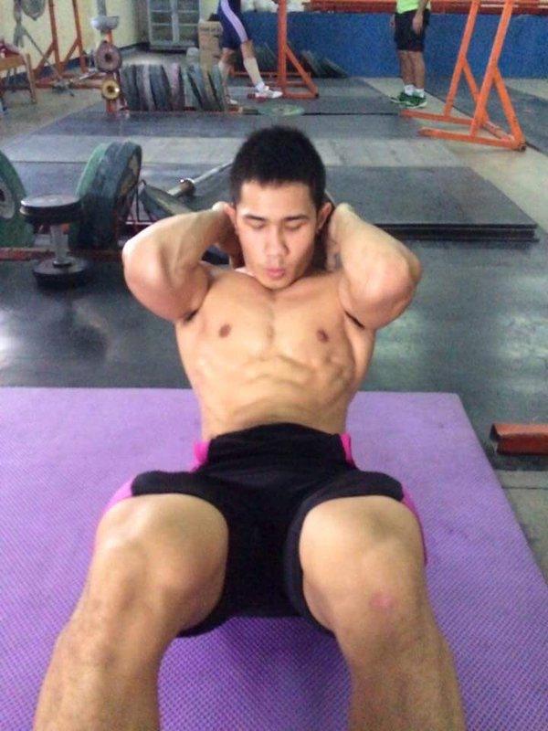 ผู้ชายหน้าร้อน