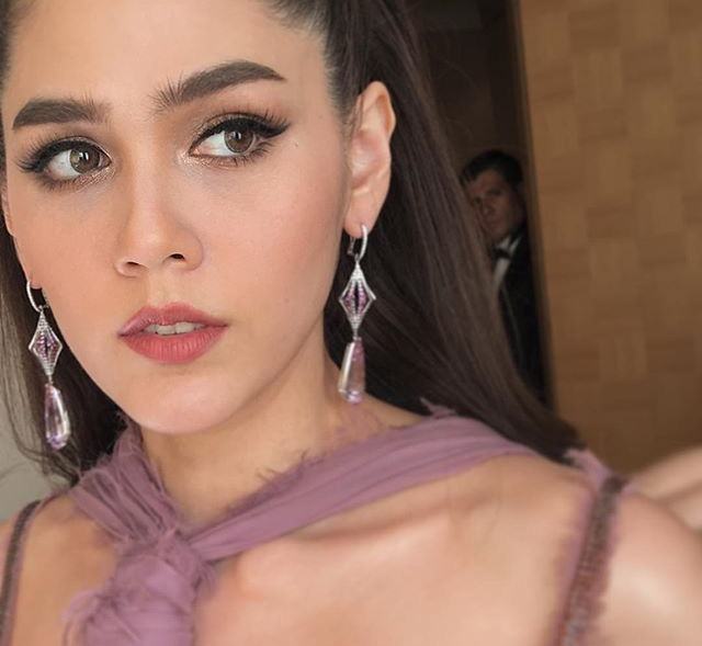 ชมพู่ อารยา ในเทศกาลหนังเมืองคานส์วันที่2