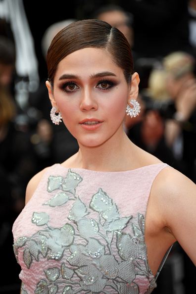 ชมพู่ อารยา บนพรหมแดงเทศกาลหนังเมืองคานส์วันที่3