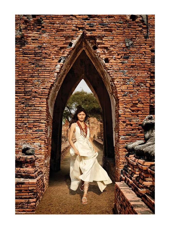 ตะวัน จิรัชญา @ Harper's Bazaar India April 2016