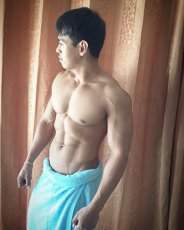 ภาพแซ่บจาก เพจ Facebook : รวมหนุ่มหล่อน่ารัก - เกย์ ที่แซ่บจนน้ำต้องเดิน [2]