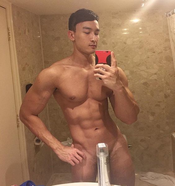 ภาพแซ่บจาก เพจ Facebook : รวมหนุ่มหล่อน่ารัก - เกย์ ที่แซ่บจนน้ำต้องเดิน [2]