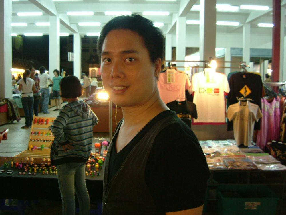 โป้งโมเดล pongmodel ทำบุญ ครบรอบ40ปี