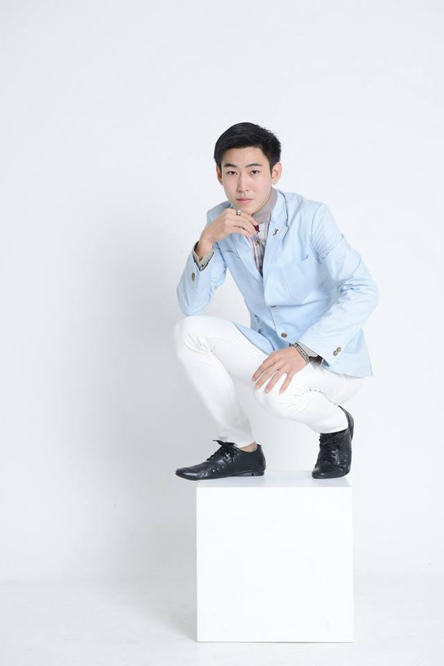อาร์ต พีระพงษ์ รุ่งจิรวัฒน์ สังกัดโป้งโมเดล pongmodel