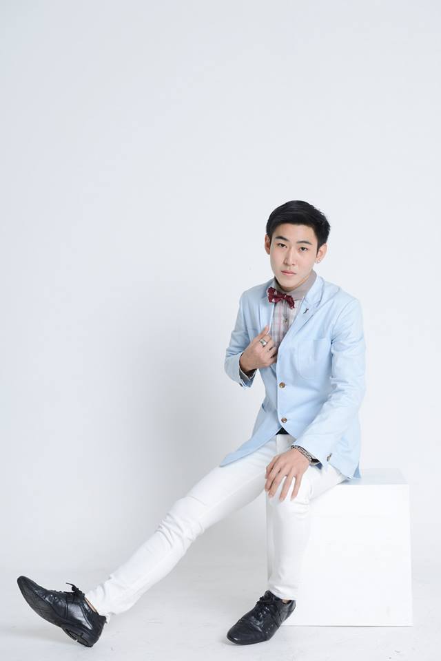อาร์ต พีระพงษ์ รุ่งจิรวัฒน์ สังกัดโป้งโมเดล pongmodel