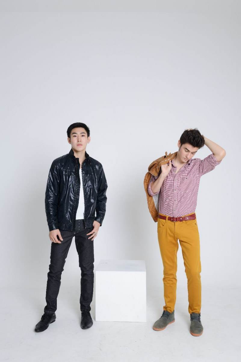 อาร์ต พีระพงษ์ รุ่งจิรวัฒน์ สังกัดโป้งโมเดล pongmodel