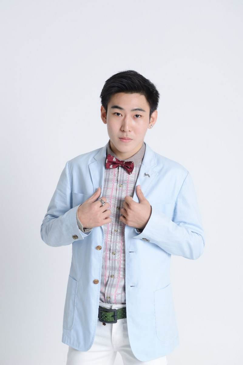 อาร์ต พีระพงษ์ รุ่งจิรวัฒน์ สังกัดโป้งโมเดล pongmodel
