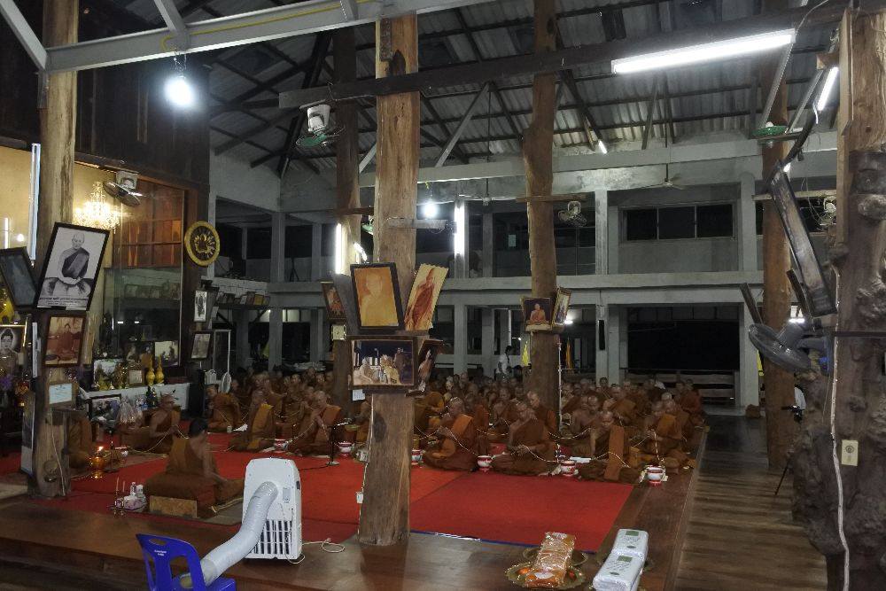 โป้งโมเดล pongmodel ทำบุญ ครบรอบ40ปี