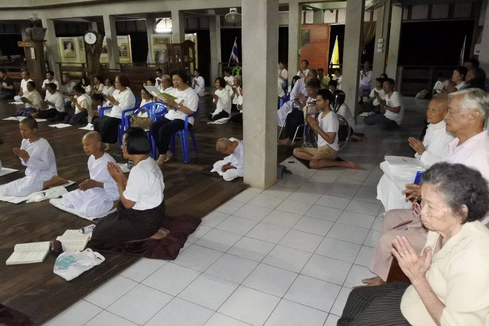 โป้งโมเดล pongmodel ทำบุญ ครบรอบ40ปี