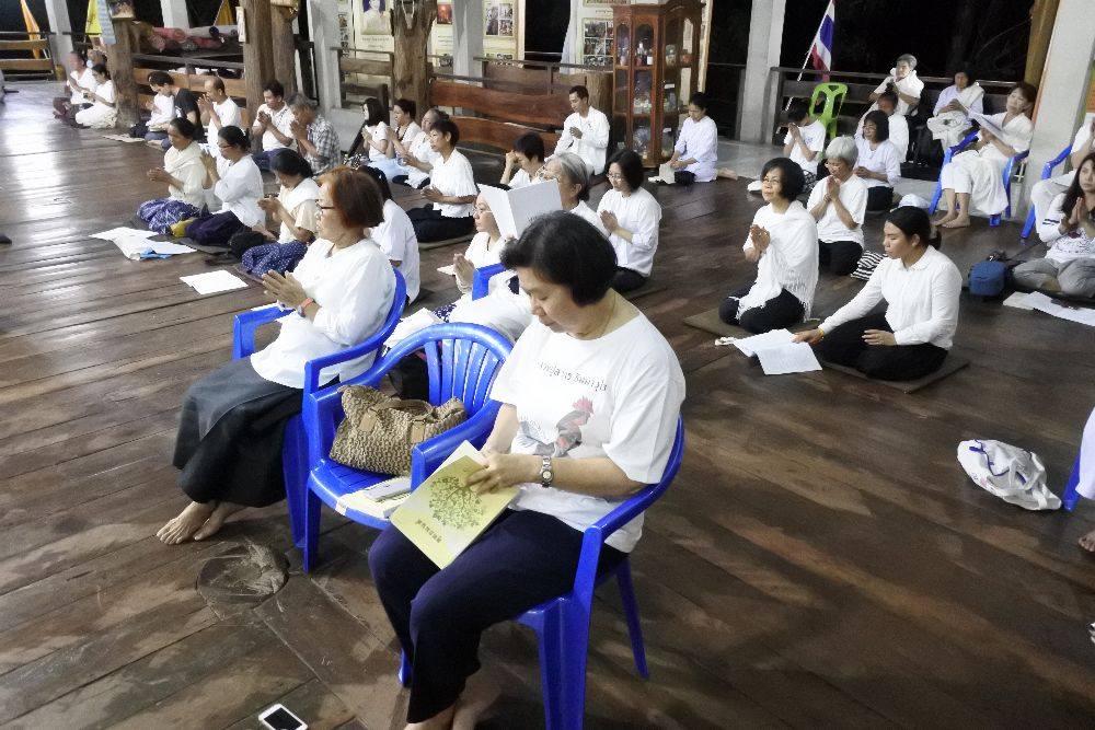 โป้งโมเดล pongmodel ทำบุญ ครบรอบ40ปี