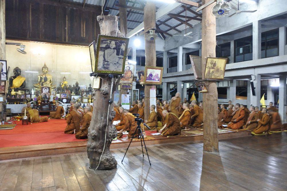 โป้งโมเดล pongmodel ทำบุญ ครบรอบ40ปี