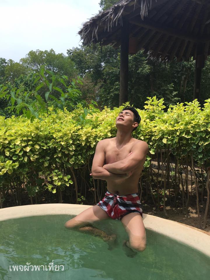 จะเลียให้เหมือนติม