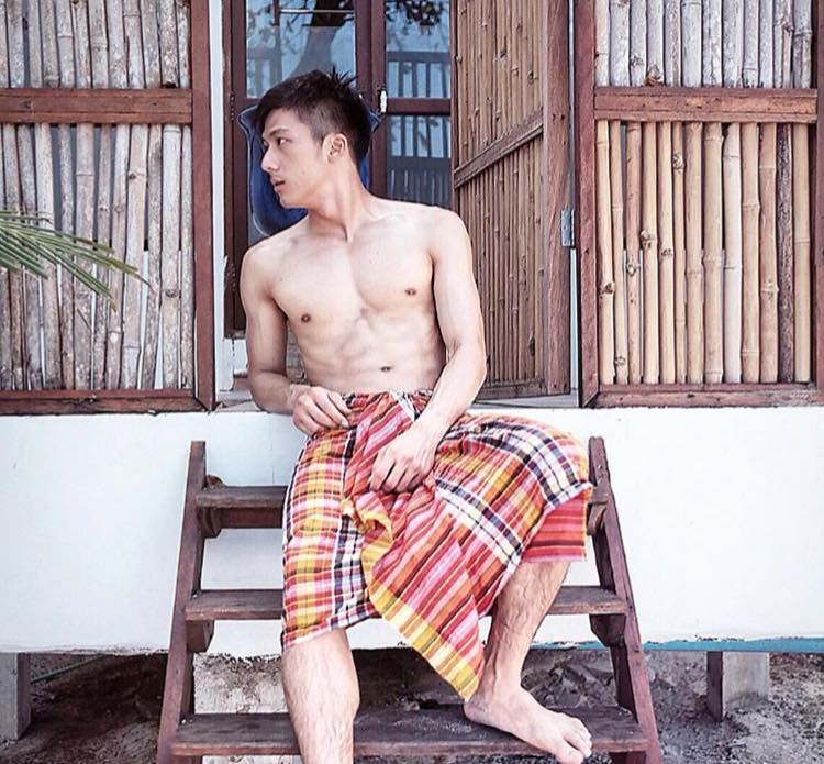 จะเลียให้เหมือนติม