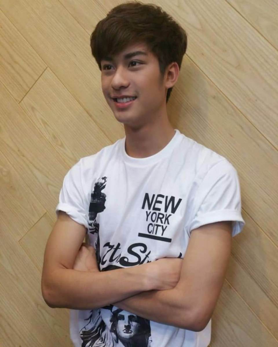 จะเลียให้เหมือนติม