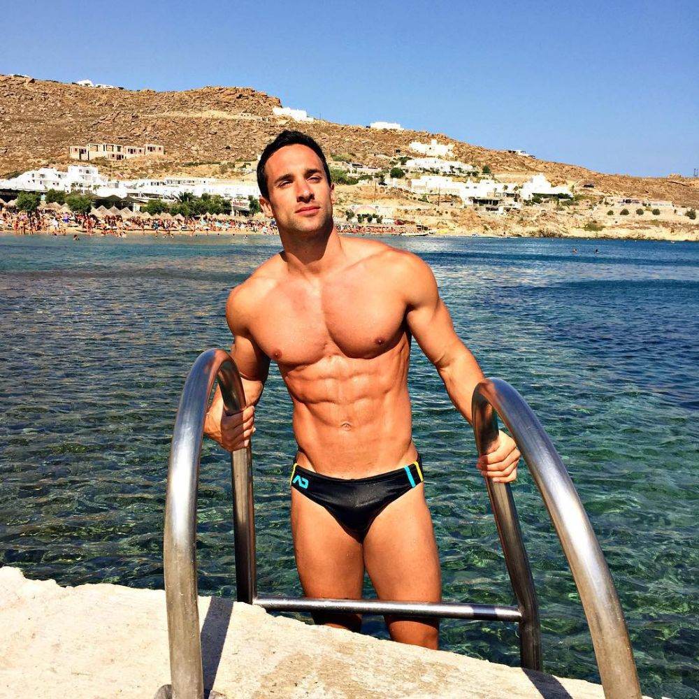 Hot guy in underwear 146