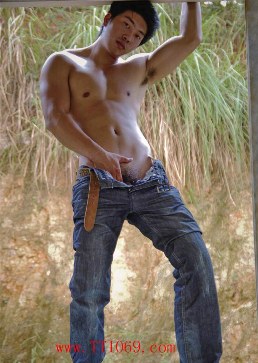 Hot guy in underwear 146