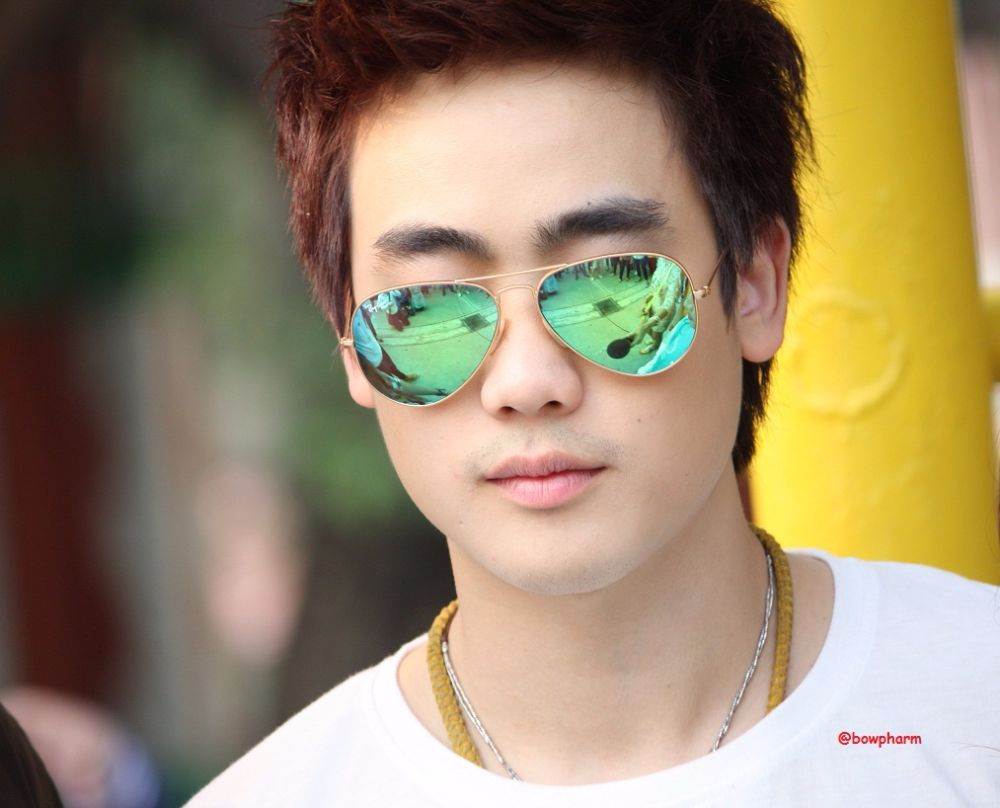 ฮัทแบบใสๆ อมชมพู
