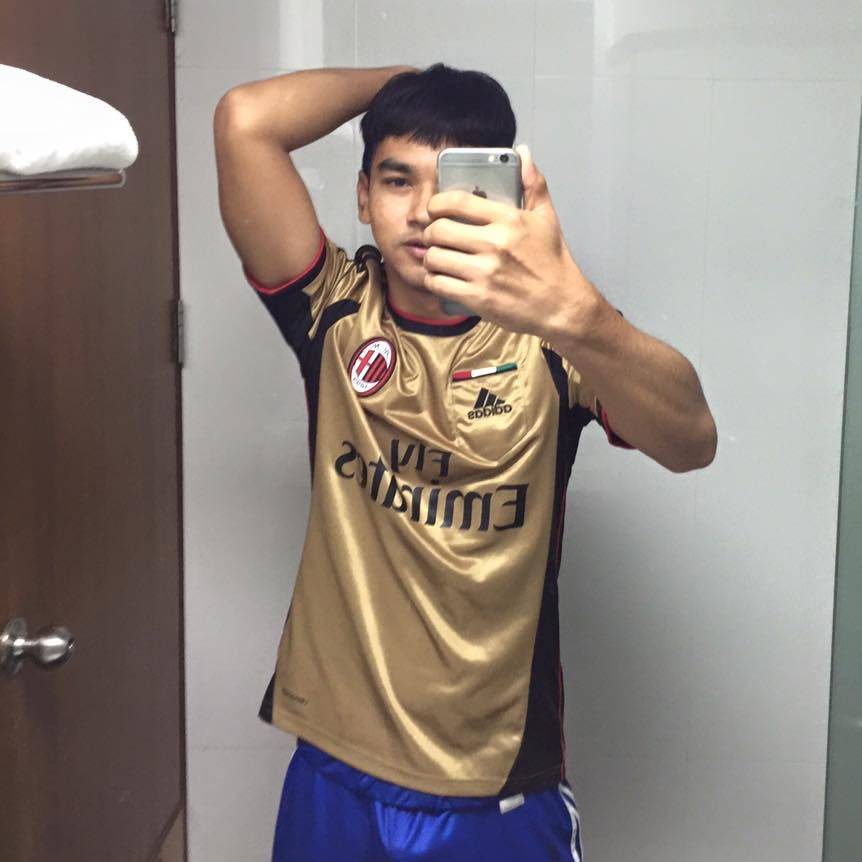เตะบอลแมนๆ
