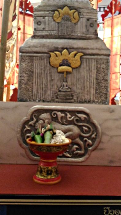 พระธาตุปีเป๋ง ของจาวเหนือ ที่ห้างซีคอลบางแค