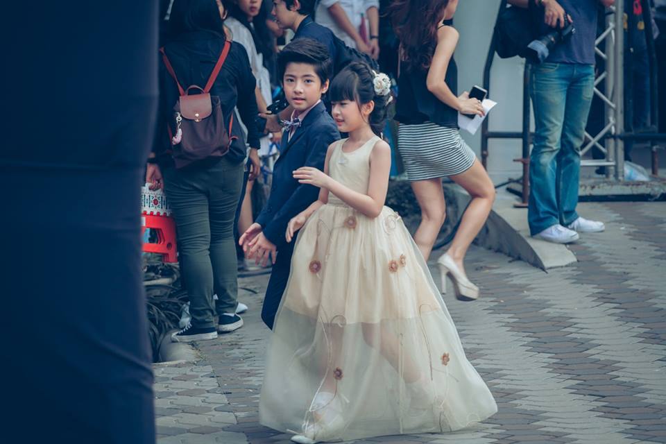 เจ้าชายมือใหม่เดินพรมม่วงงานไนน์เอนเตอร์เทนส์ 2016