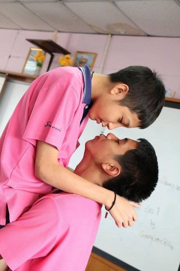 เลือกไม่ถูก 2