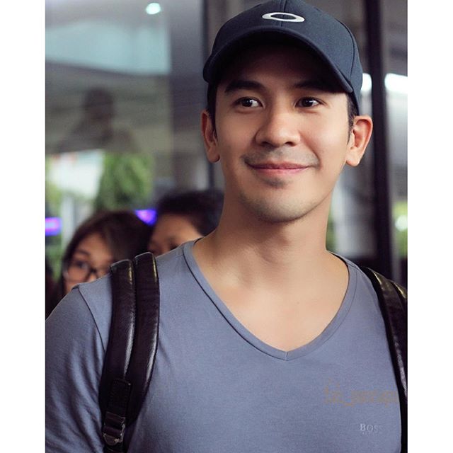โป๊ป กล้ามใหญ่ขึ้นนะสามี