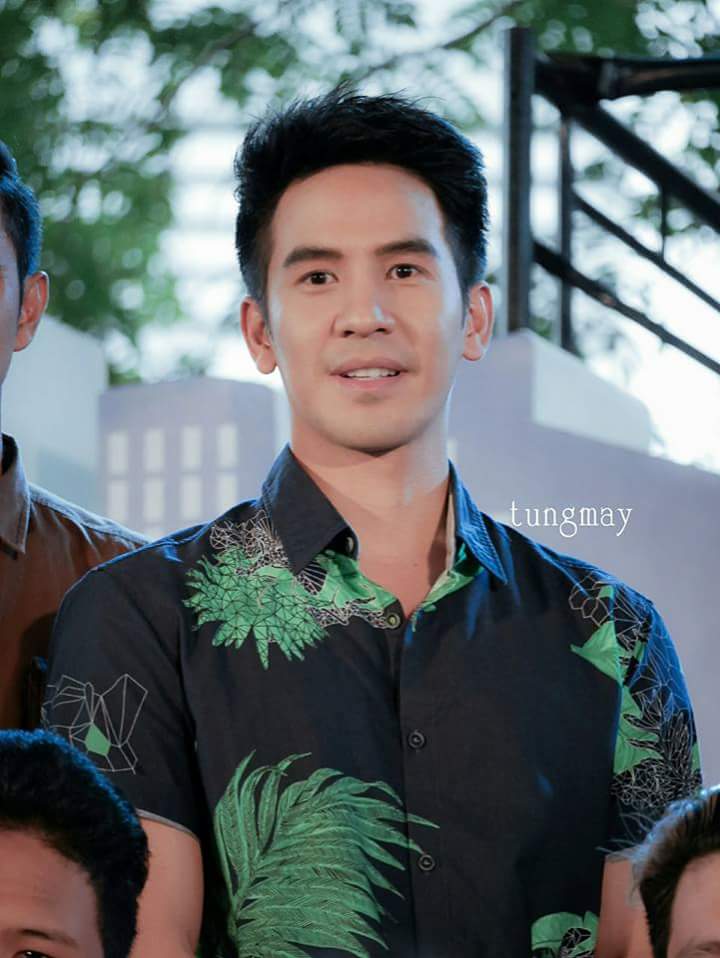 โป๊ป กล้ามใหญ่ขึ้นนะสามี
