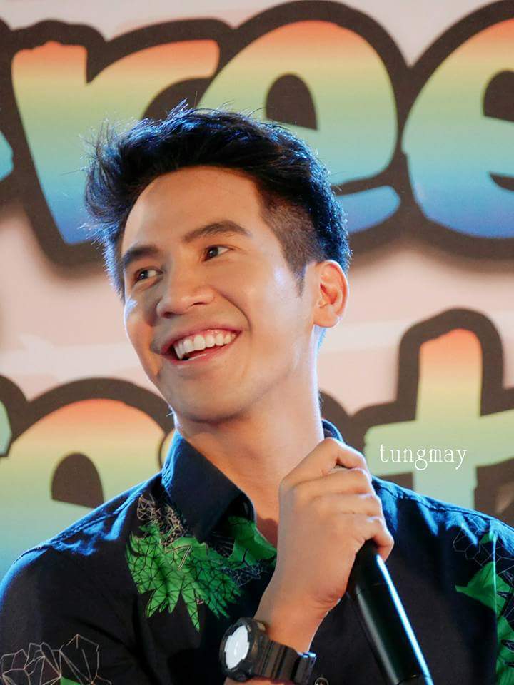 โป๊ป กล้ามใหญ่ขึ้นนะสามี