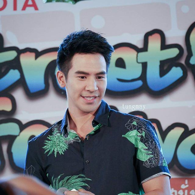 โป๊ป กล้ามใหญ่ขึ้นนะสามี