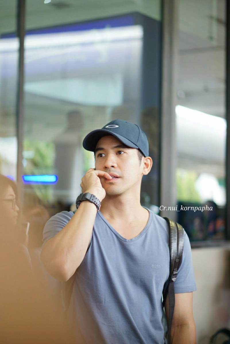 โป๊ป กล้ามใหญ่ขึ้นนะสามี