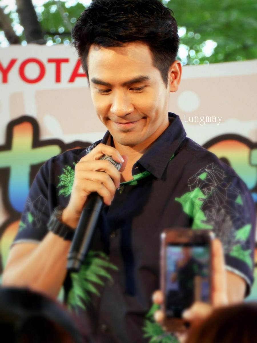 โป๊ป กล้ามใหญ่ขึ้นนะสามี