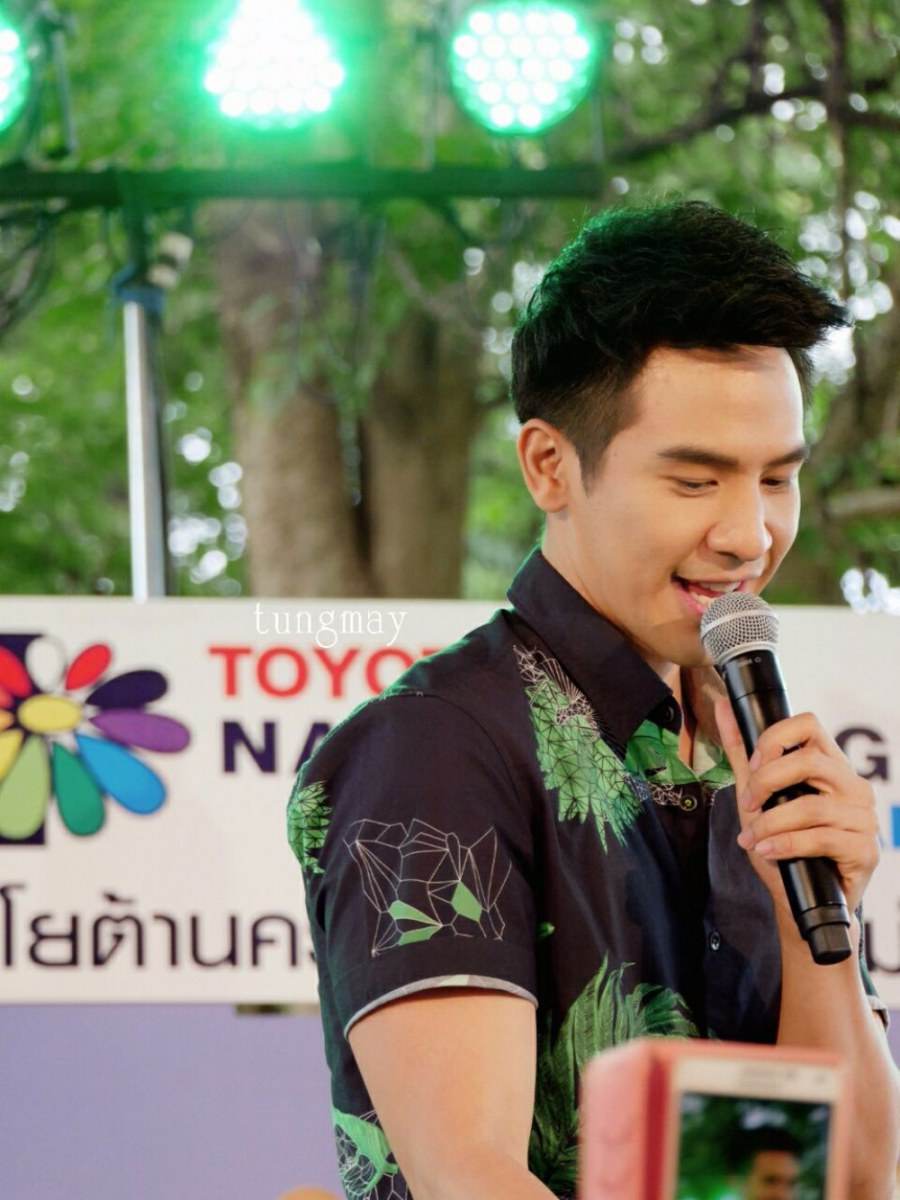 โป๊ป กล้ามใหญ่ขึ้นนะสามี