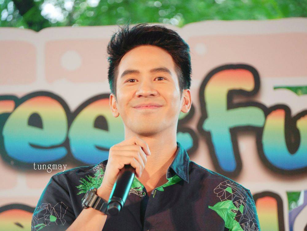 โป๊ป กล้ามใหญ่ขึ้นนะสามี