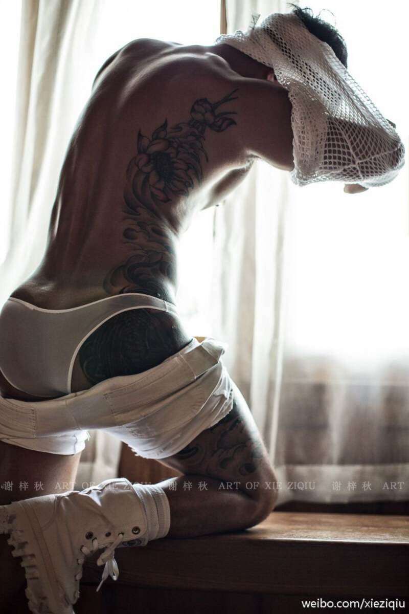 Hot guy in underwear 151