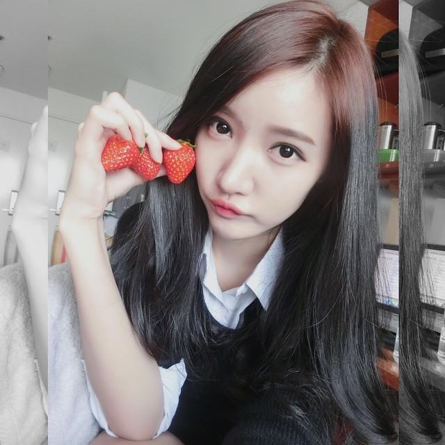 แพนด้า สาวลาวน่ารักที่เรียนอยู่ม.สตรีอีฮวาเกาหลี