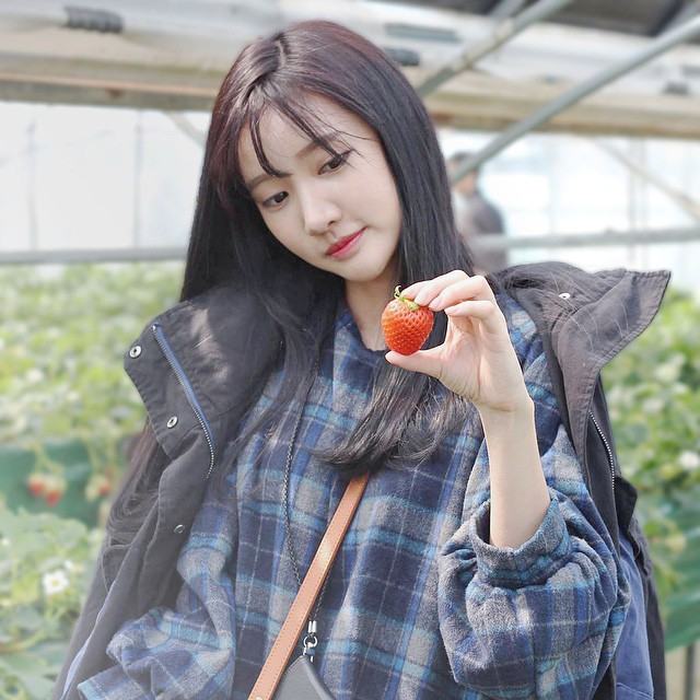 แพนด้า สาวลาวน่ารักที่เรียนอยู่ม.สตรีอีฮวาเกาหลี