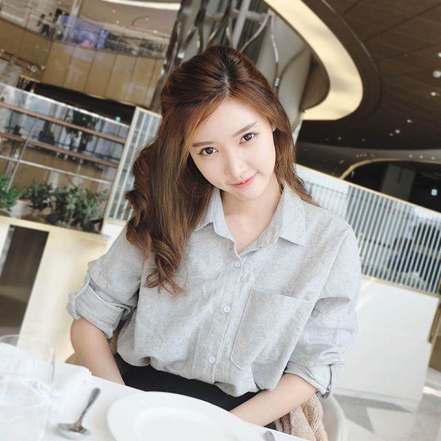 แพนด้า สาวลาวน่ารักที่เรียนอยู่ม.สตรีอีฮวาเกาหลี