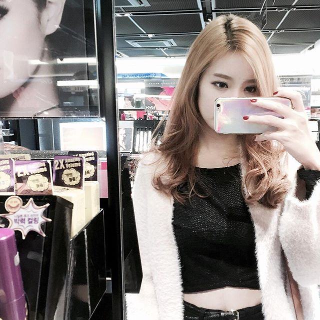 แพนด้า สาวลาวน่ารักที่เรียนอยู่ม.สตรีอีฮวาเกาหลี