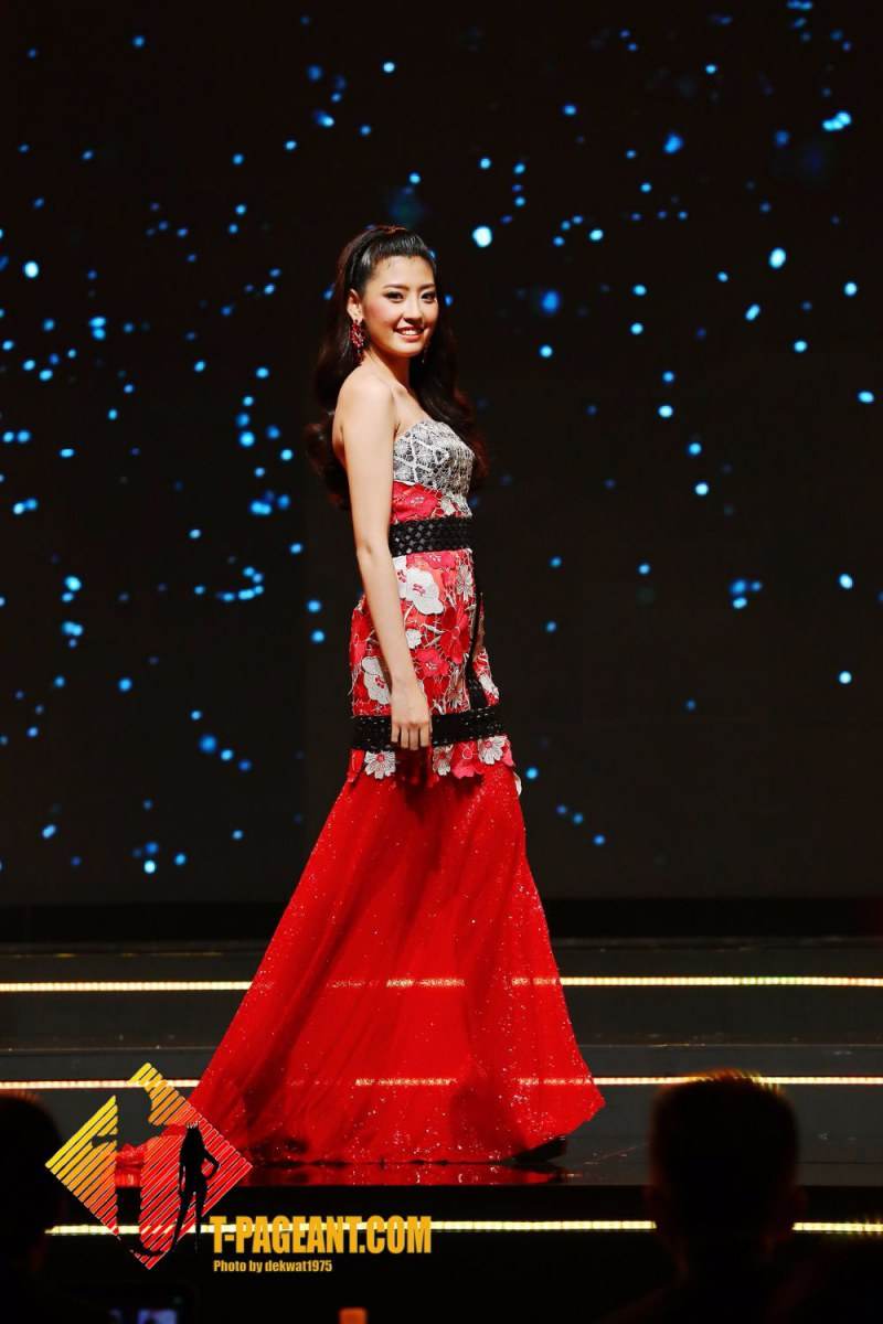 10 คนสุดท้าย “มิสไทยแลนด์เวิลด์ 2016” พร้อมเดินโชว์โฉมอีกครั้งในชุดราตรียาว