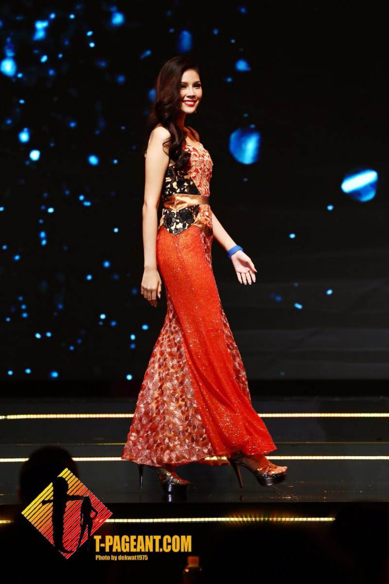 10 คนสุดท้าย “มิสไทยแลนด์เวิลด์ 2016” พร้อมเดินโชว์โฉมอีกครั้งในชุดราตรียาว