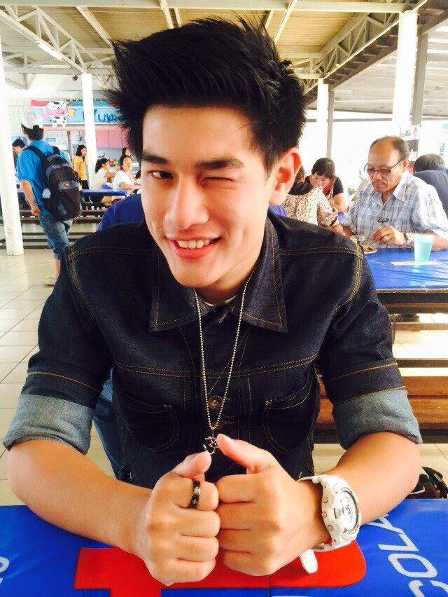 รวมภาพหนุ่มนักศึกษาหน้าหล่อ-หุ่นล่ำดีกรีตัวท็อปจาก สถาบันมหาวิทยาลัย ฟินกันยาวๆ!!