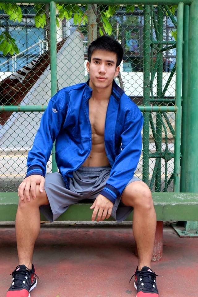 รวมภาพหนุ่มนักศึกษาหน้าหล่อ-หุ่นล่ำดีกรีตัวท็อปจาก สถาบันมหาวิทยาลัย ฟินกันยาวๆ!!